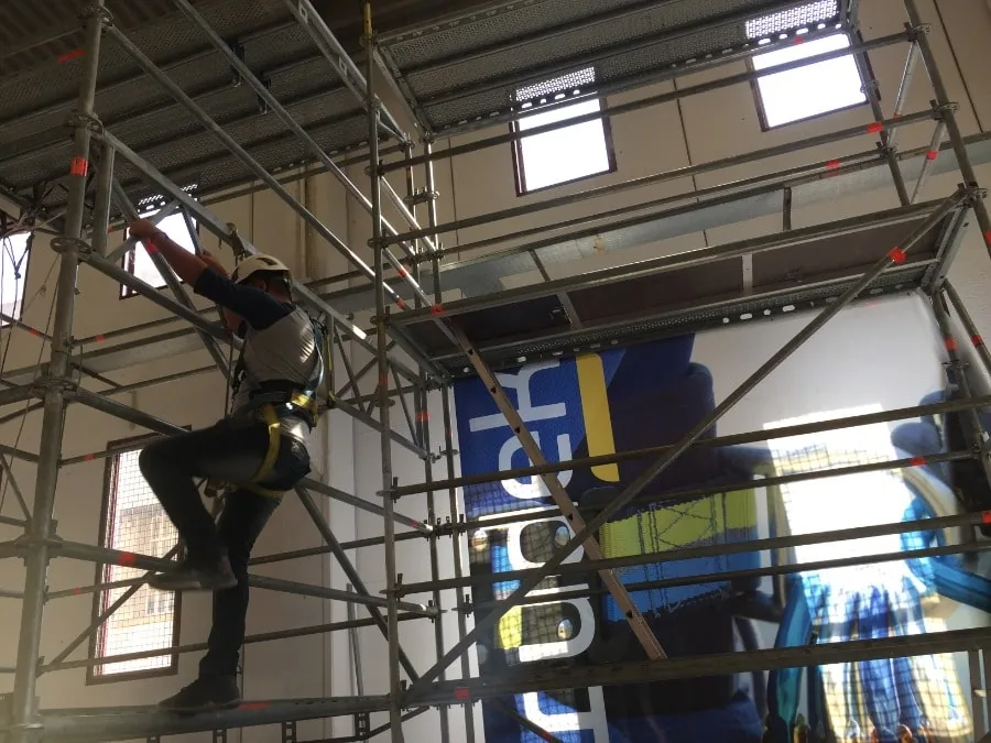 Estos son los 6 tipos de trabajos en altura, según el medio