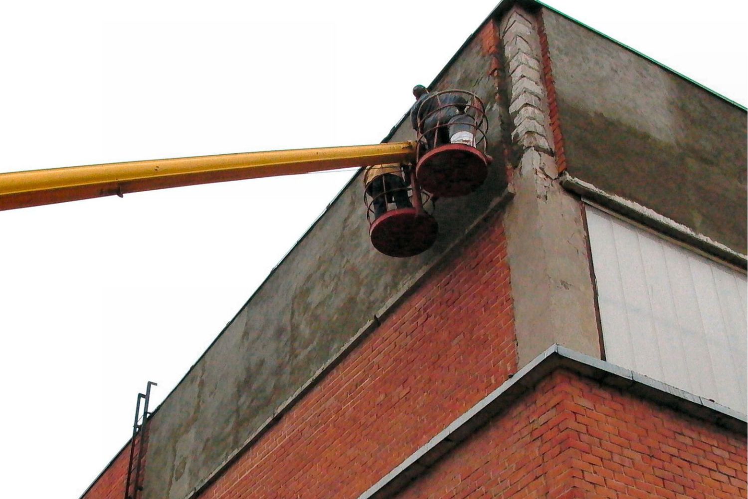 Gepcoformacion-Extincion-De-Incendios-Reparacion-De-Yeso-De-Un-Ascensor-De-Brazo Gepcoformacion Extincion De Incendios Reparacion De Yeso De Un Ascensor De Brazo